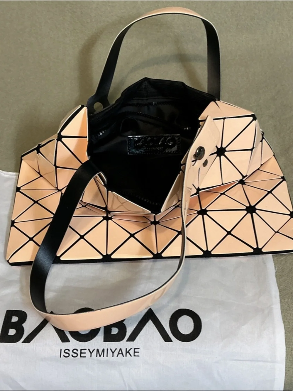 Issey Miyake Blush Pink Geometric Baobao Tote - Picture 2 of 5